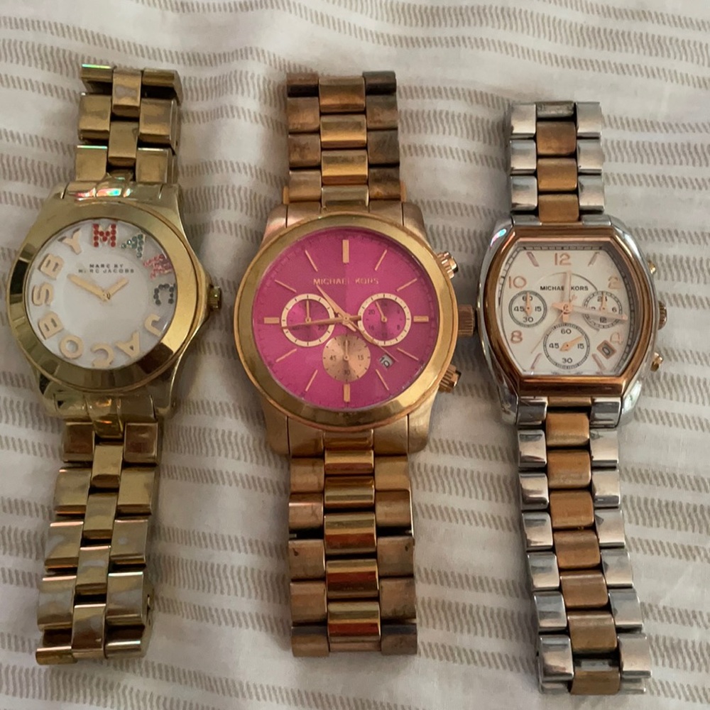 3 watches 1-Marc Jacobs 2-Micheal Kors